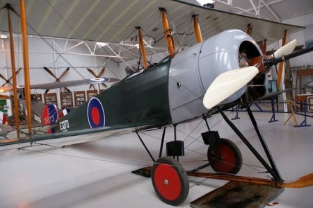 Avro-504-3