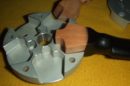 5-blade-hub-1